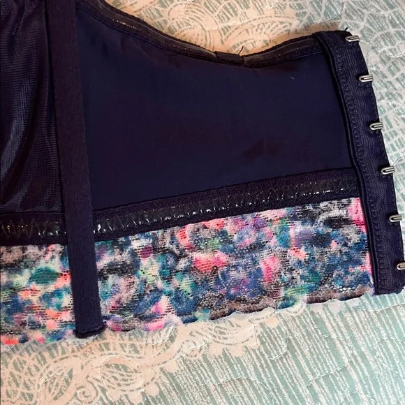 Pink by Victoria’s Secret-  Longline Bra strapless Bra Navy/Multicolor - Picture 7 of 7